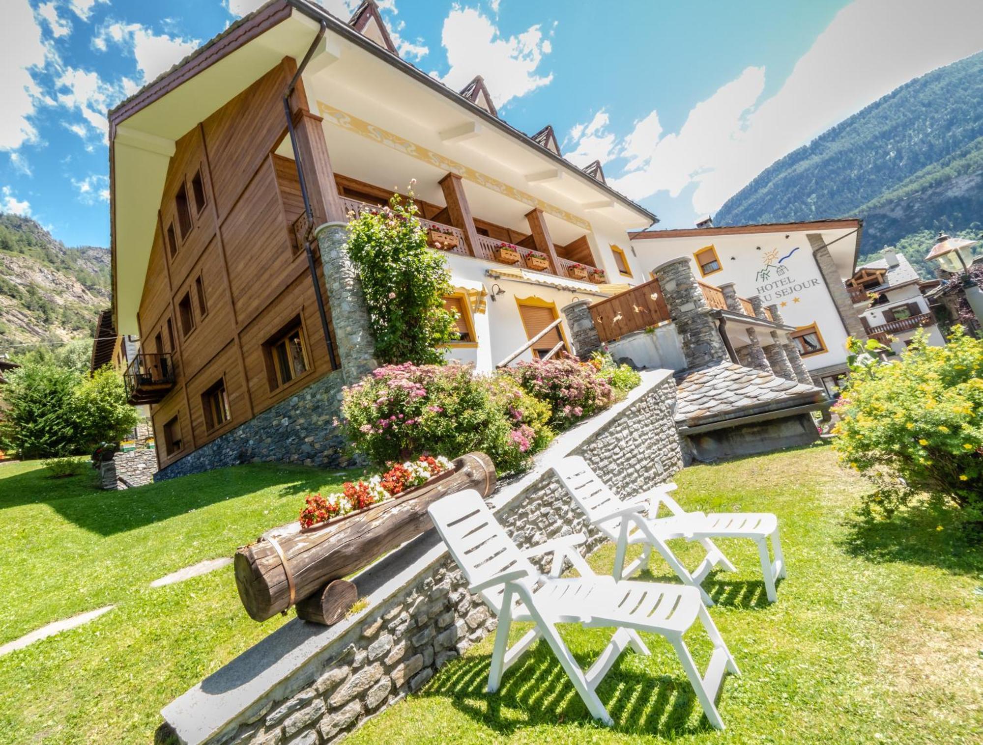 Hotel Beau Sejour Pré-Saint-Didier Exteriör bild