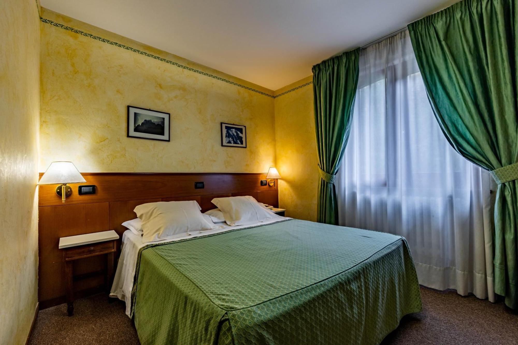 Hotel Beau Sejour Pré-Saint-Didier Exteriör bild