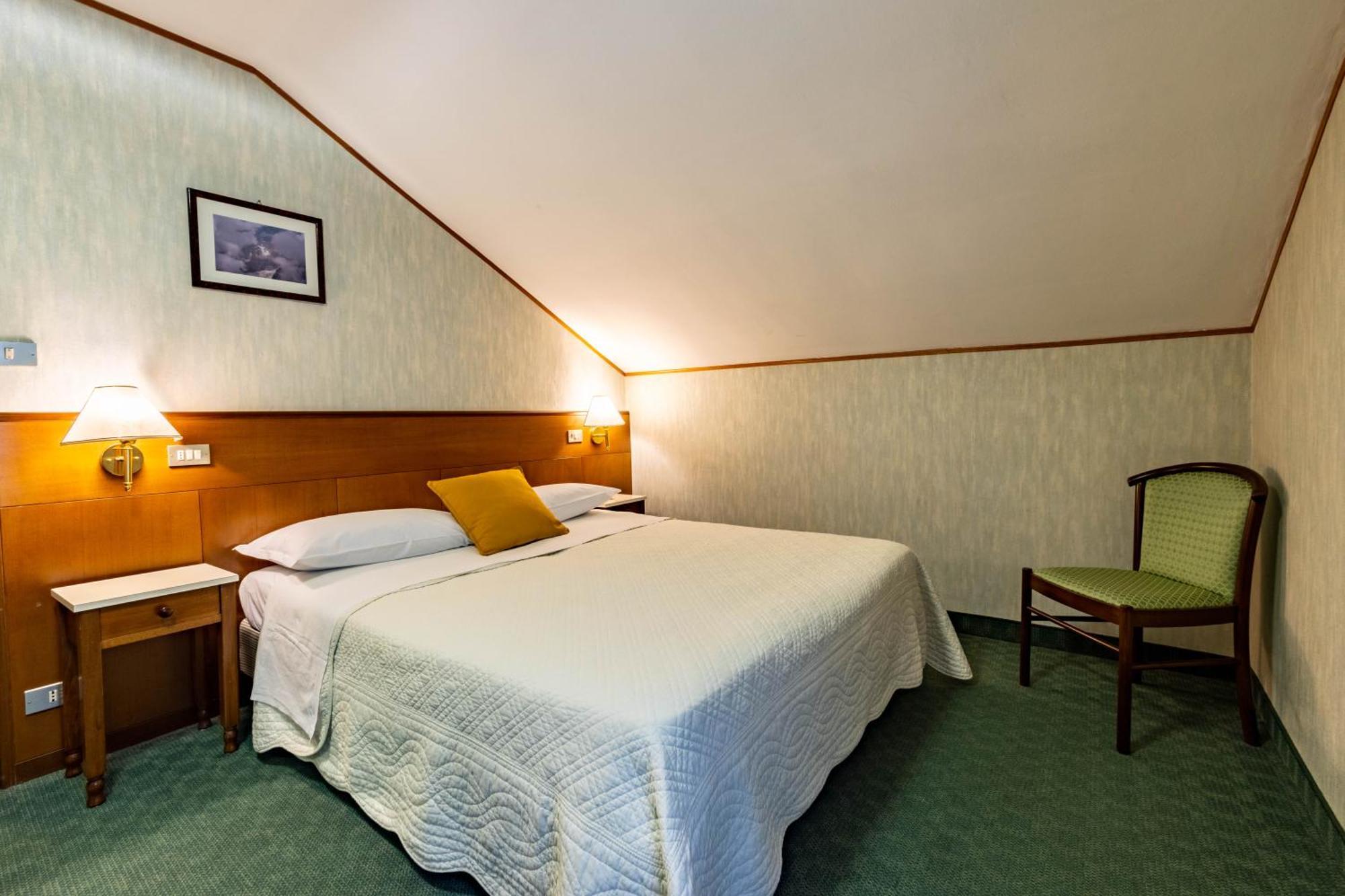 Hotel Beau Sejour Pré-Saint-Didier Exteriör bild