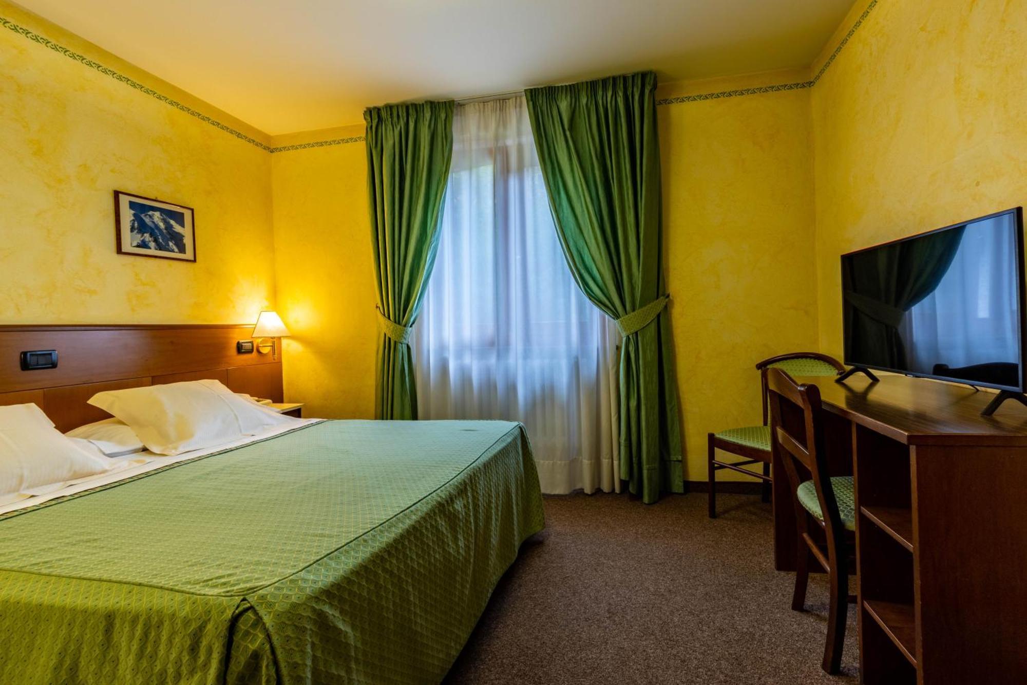 Hotel Beau Sejour Pré-Saint-Didier Exteriör bild