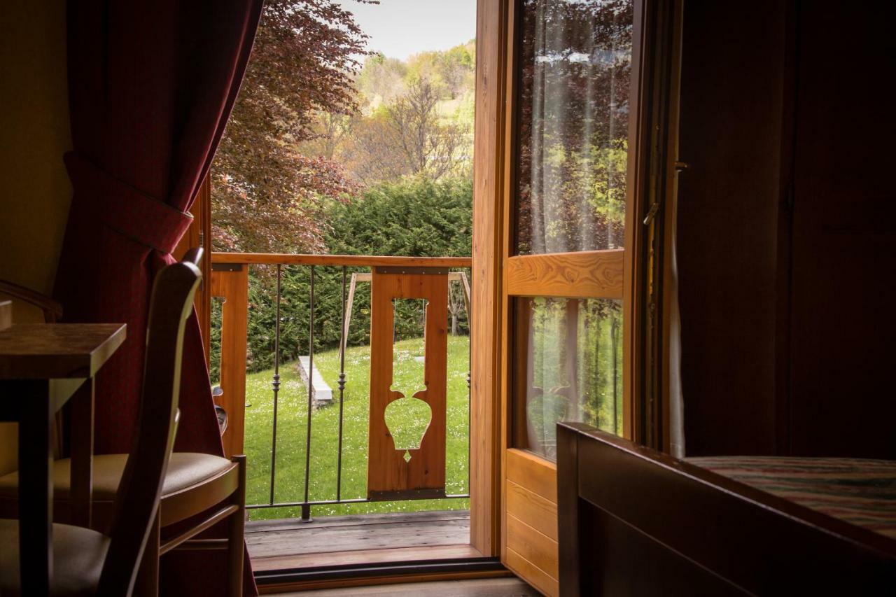 Hotel Beau Sejour Pré-Saint-Didier Exteriör bild